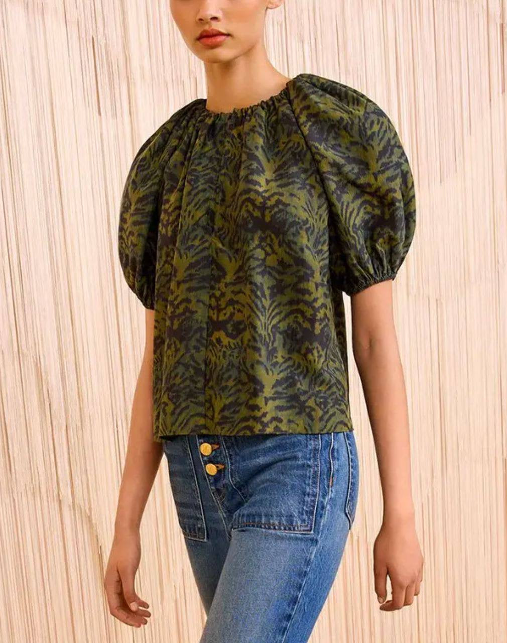 UJ Talie Short Sleeve Blouse Top | Charlie Wide Leg Pants | Silk Set