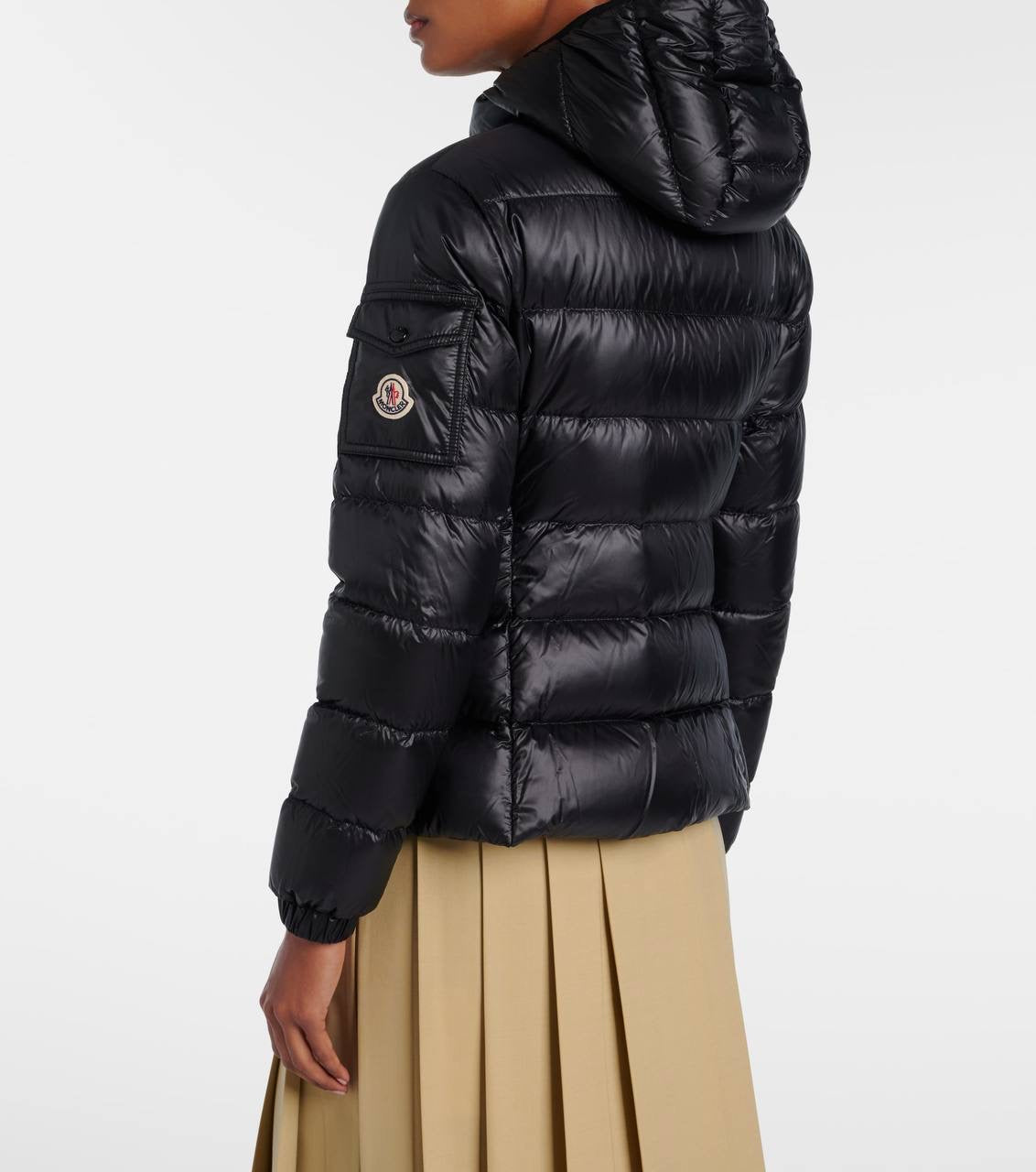 MC Glesse Short Down Hooded Jacket