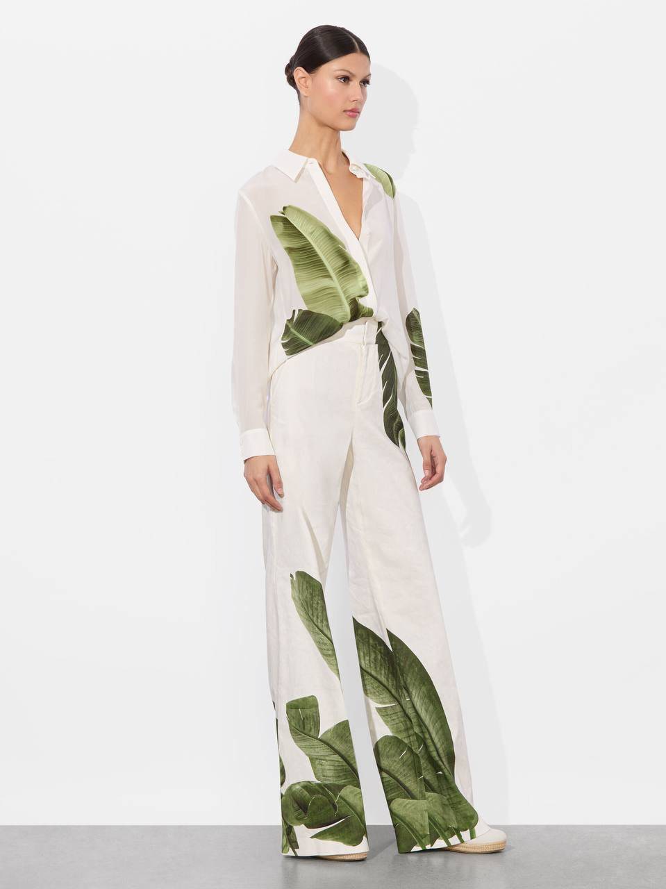 AO Willa Silk Long Sleeve Blouse Shirt in Jungle Palm