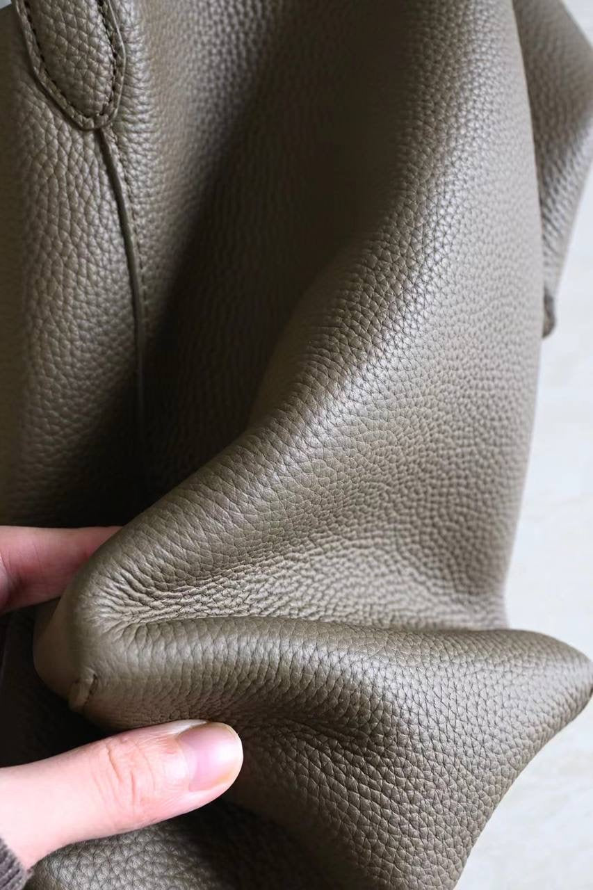 TR N/S Park Tote Bag in Elephant