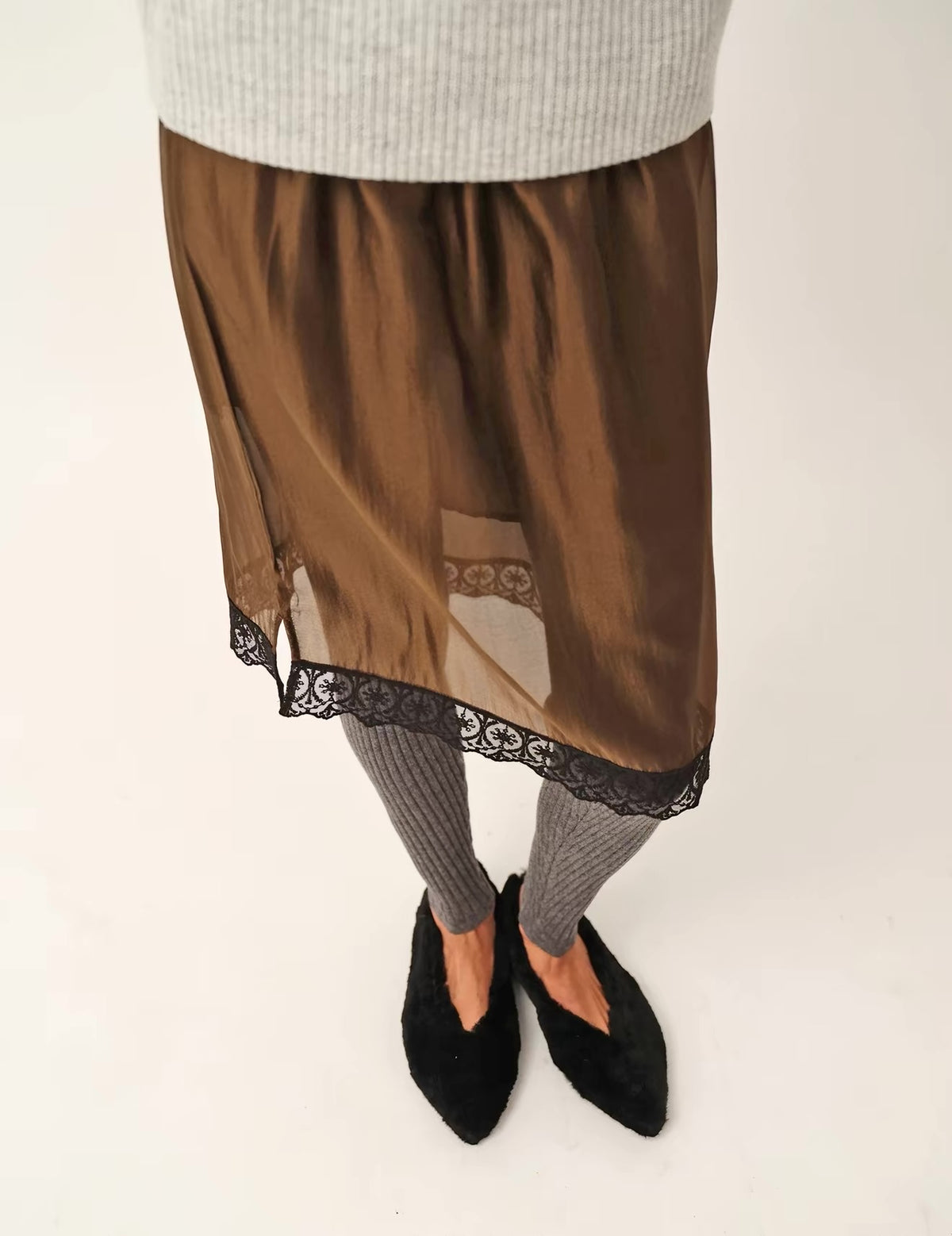 Gilian Viscose-blend Lace-trim Midi Skirt