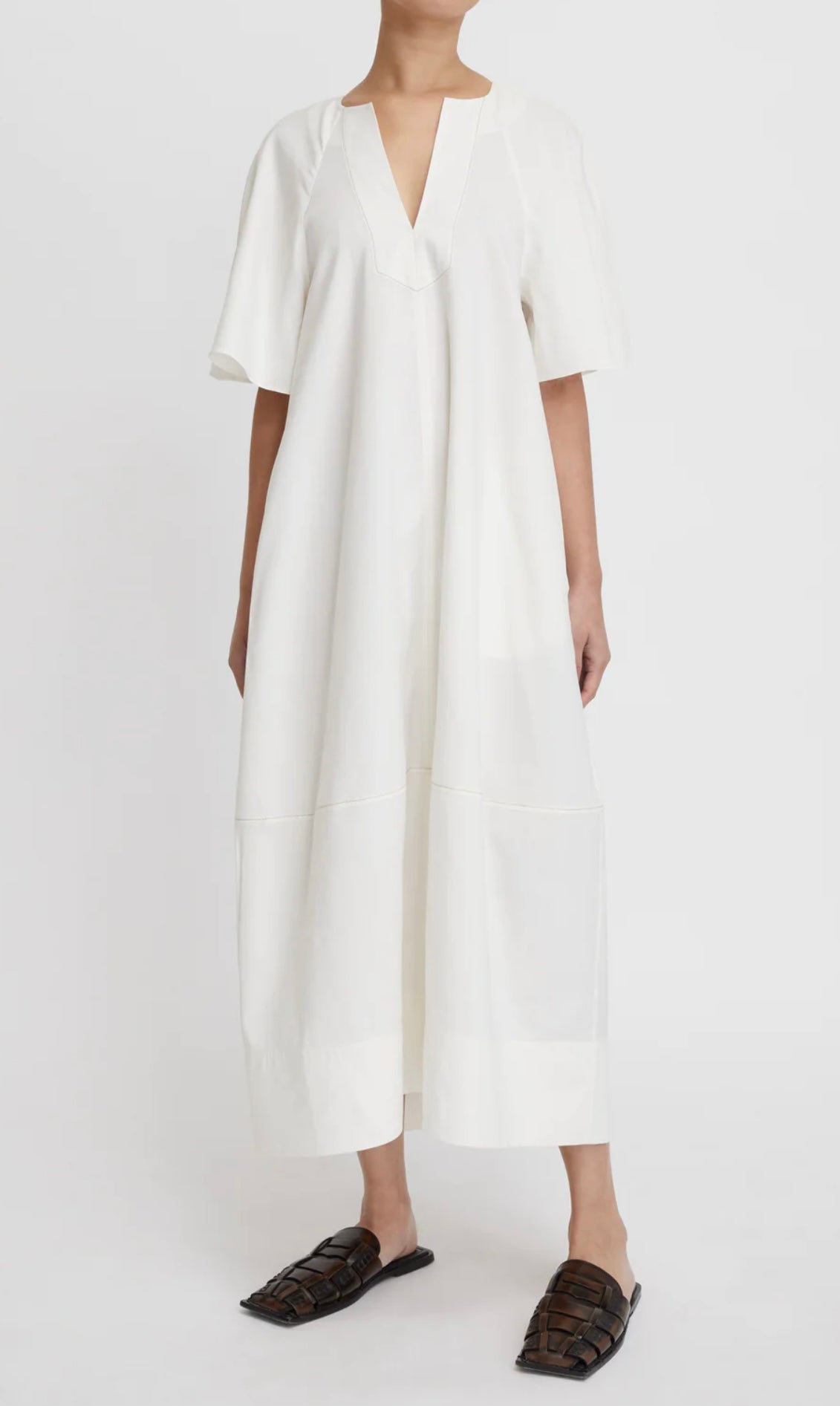 LM Lennox Sleeveless V-Neck | Flutter Sleeve Midi Dress