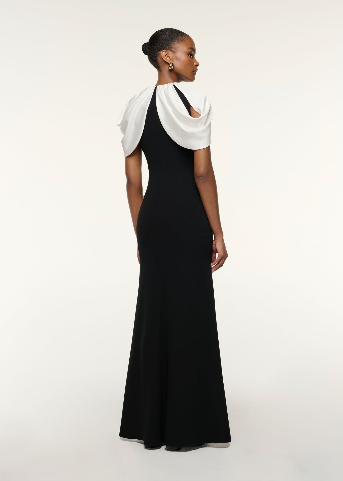 RM Gathered Contrast Shawl Crystal Trim Neckline Gown Maxi Dress in Black/white