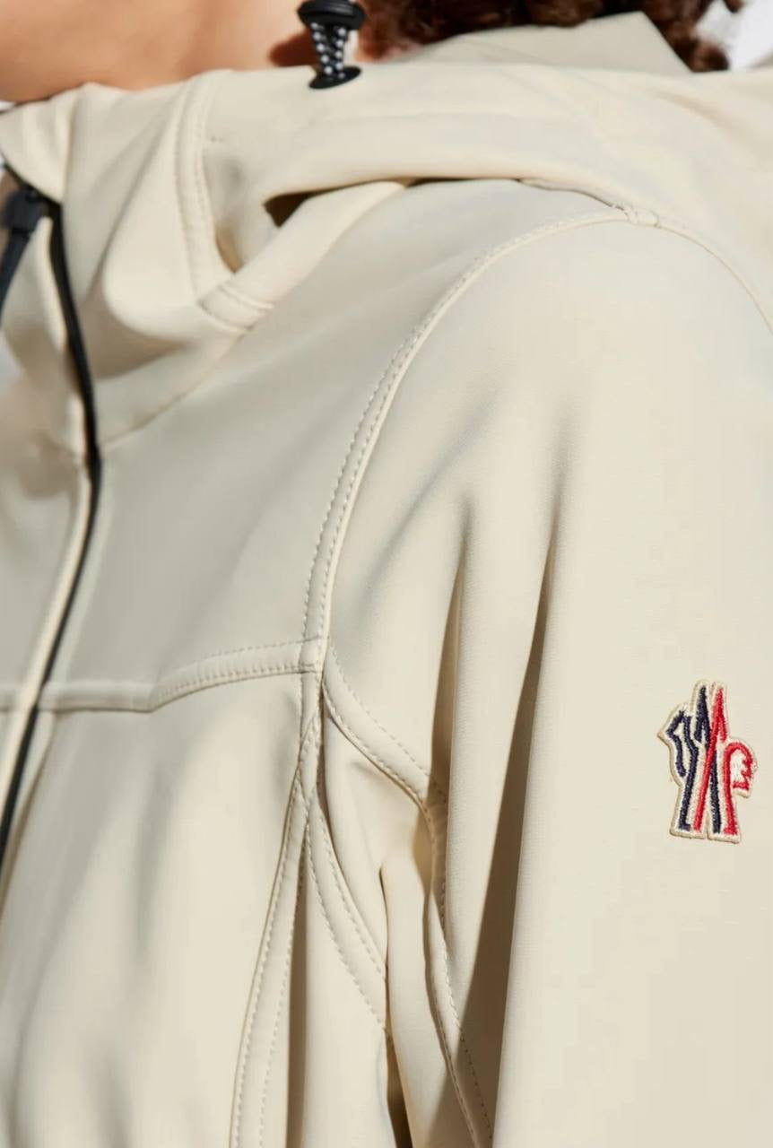 MC Zumeles Hooded Jacket