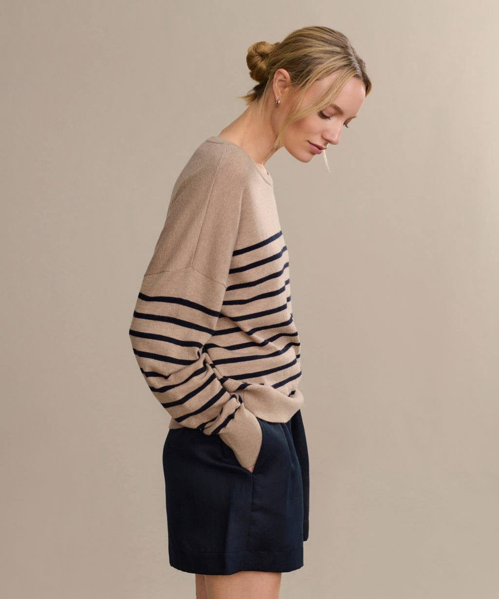 JK Avery Crewneck Pullover Sweater