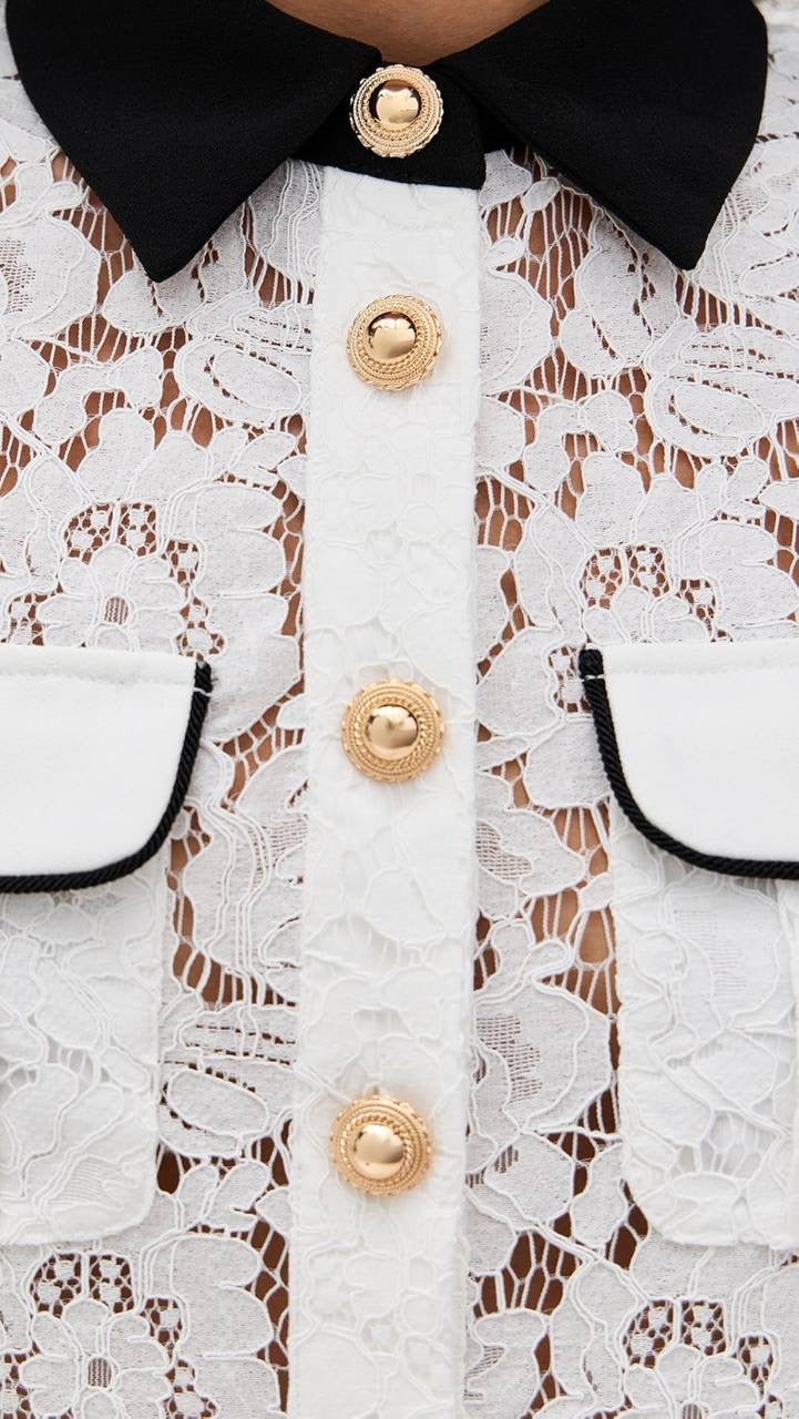 SP Lace Contrast Collar Shirt