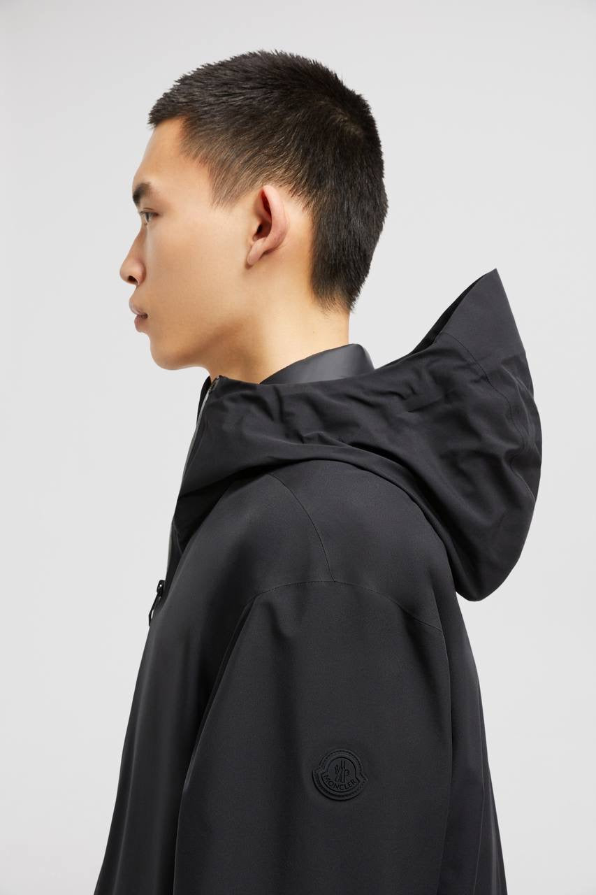 MC Men’s Bise Hooded Water-Repellent Jacket