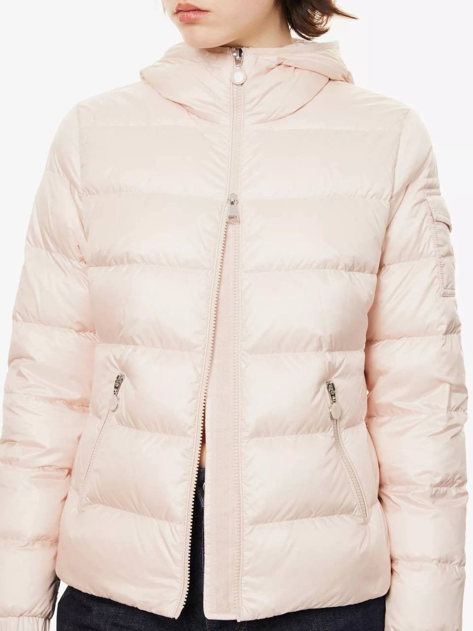 MC Glesse Short Down Hooded Jacket