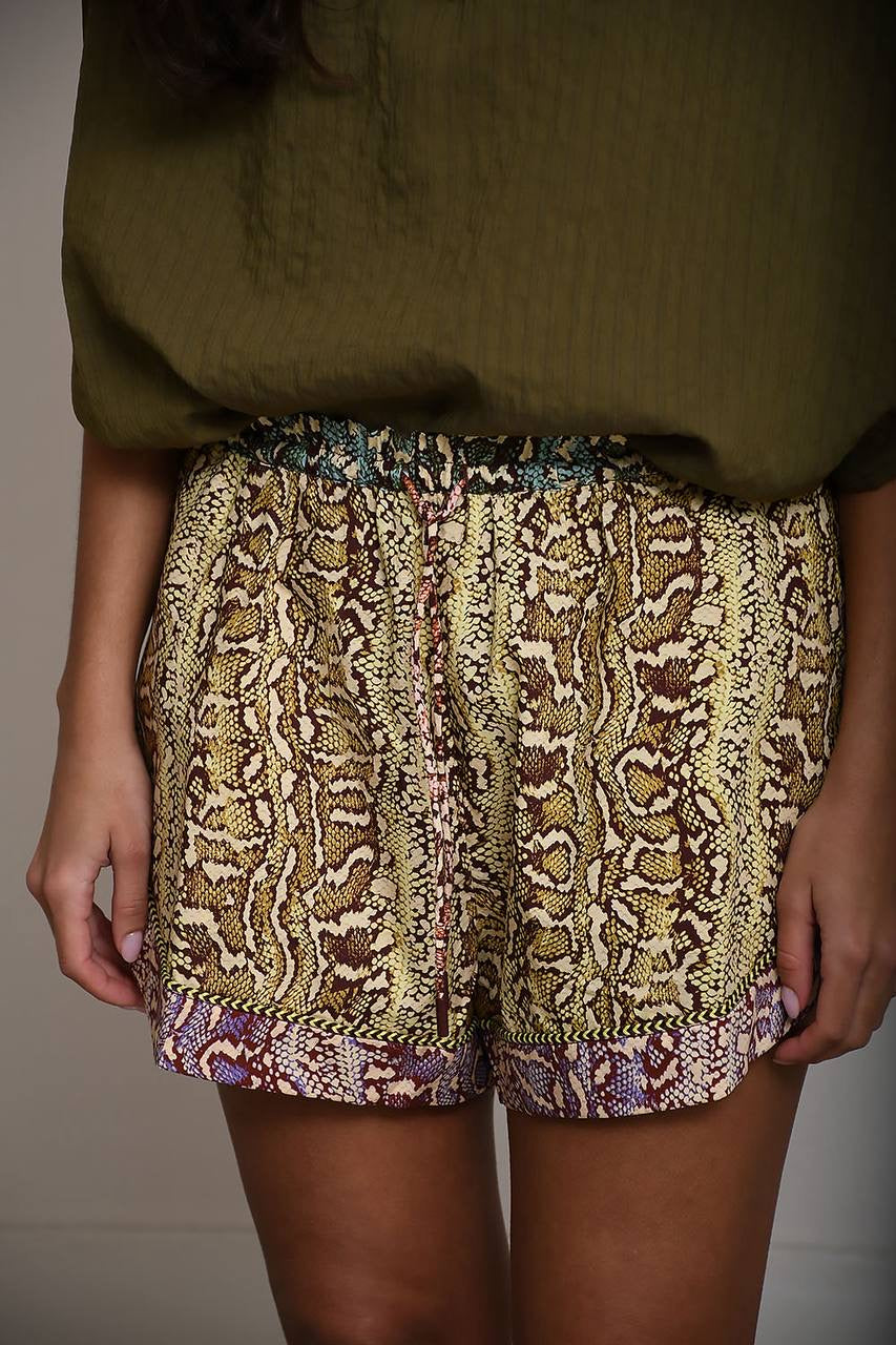 ALM Varna Shirt | Shorts in Organic Cotton