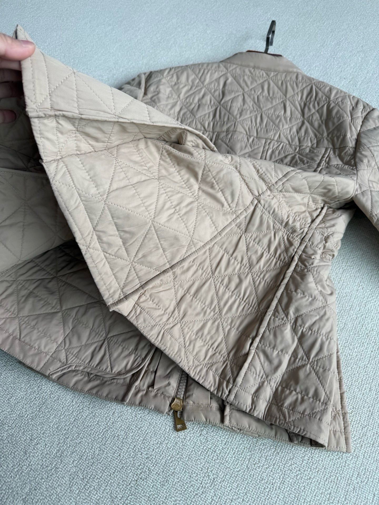 MC Craon Square-Quilted Short Padded Jacket in Peach Pink