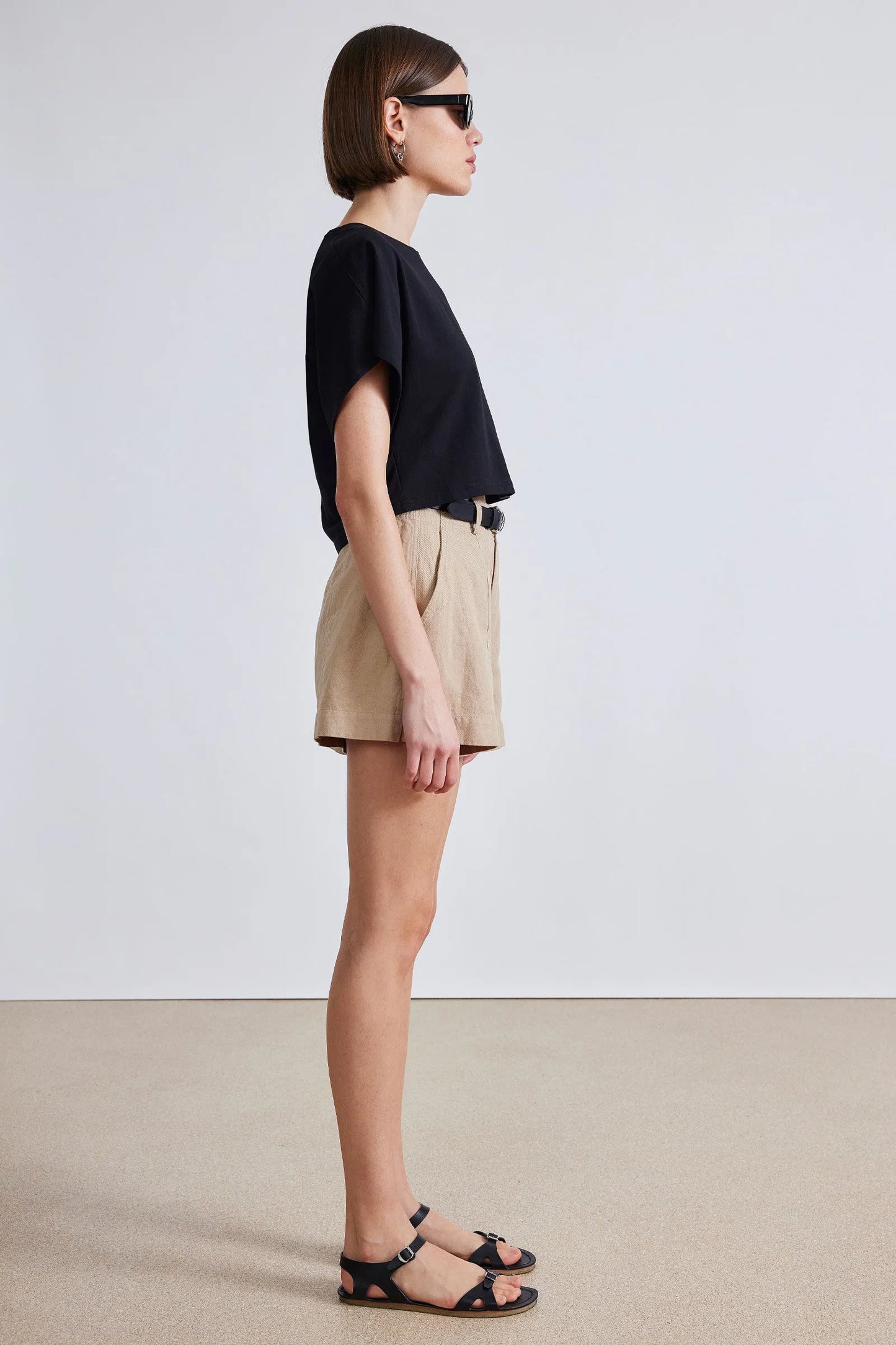AA Veras Linen-Cotton Shorts in Desert