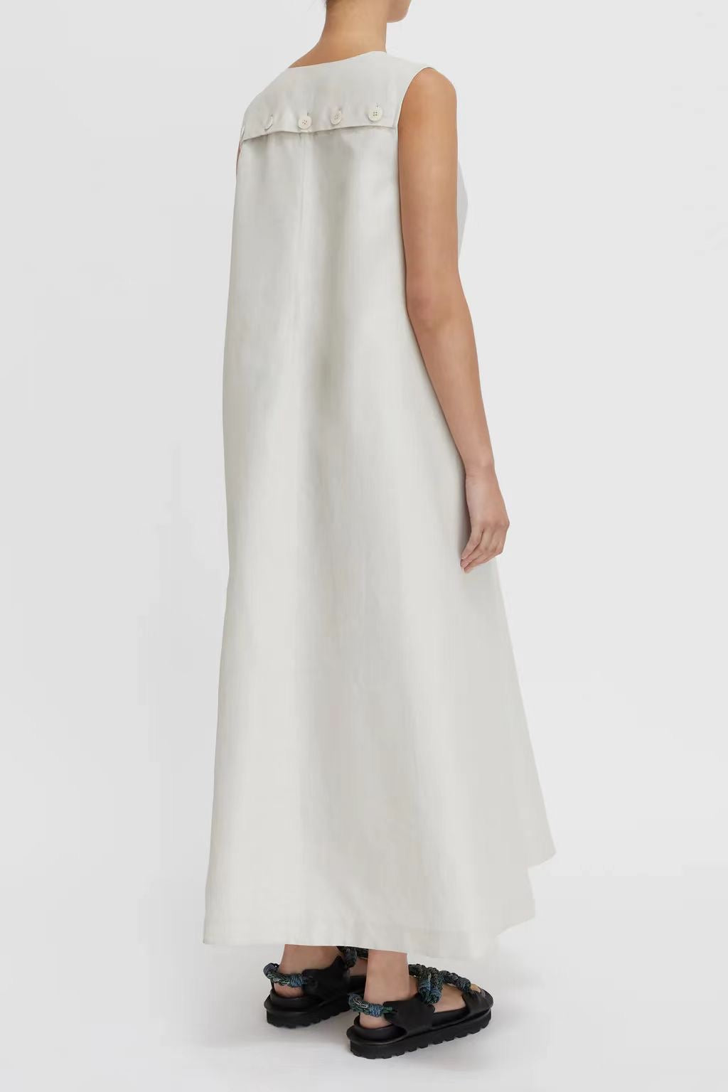 LM Lennox Sleeveless V-Neck | Flutter Sleeve Midi Dress