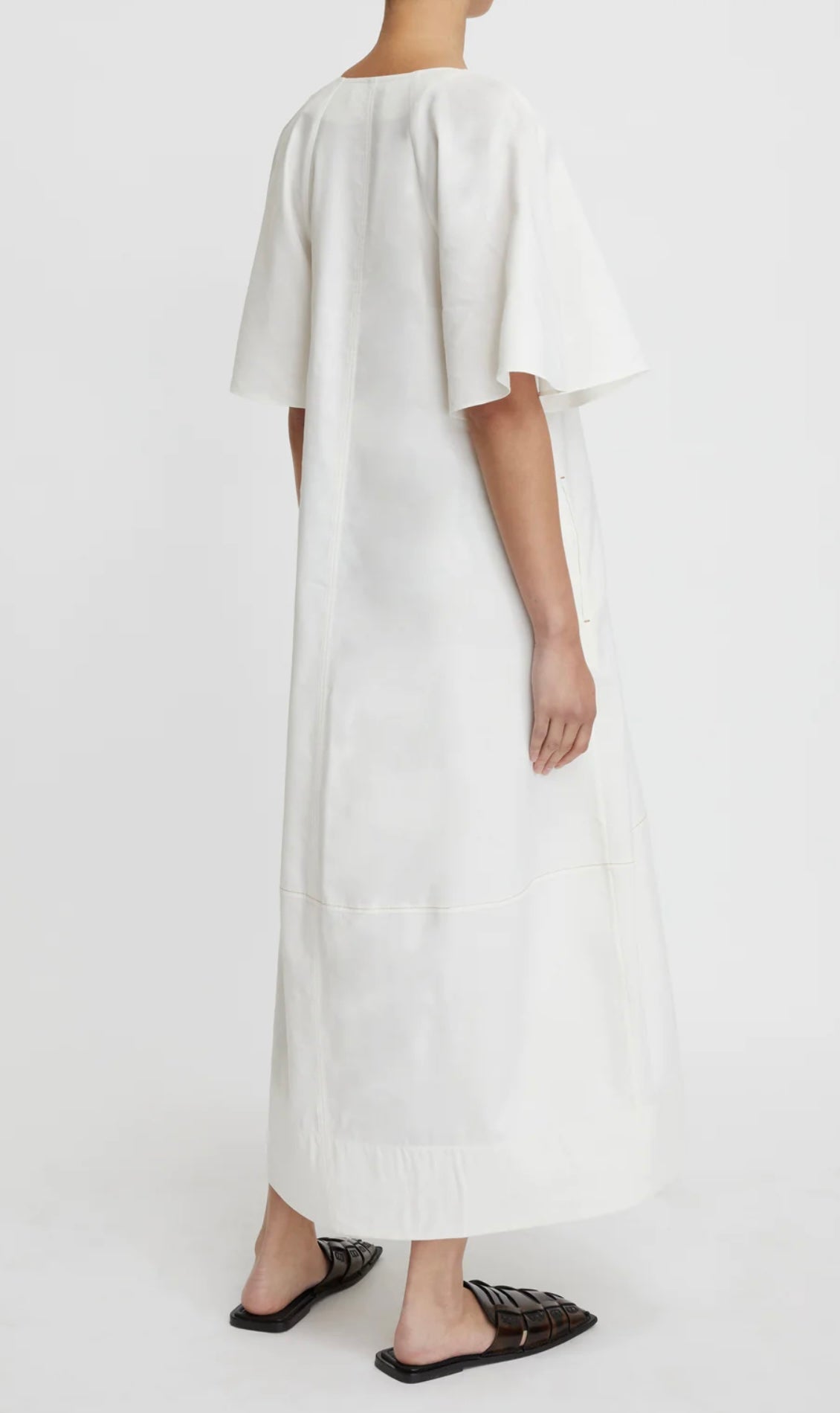 LM Lennox Sleeveless V-Neck | Flutter Sleeve Midi Dress