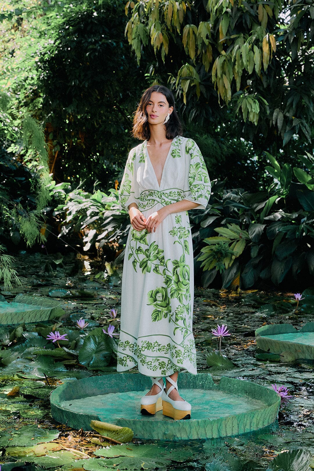 FR Green Floral Cascade Blue Yard Linen-Viscose Midi Dress