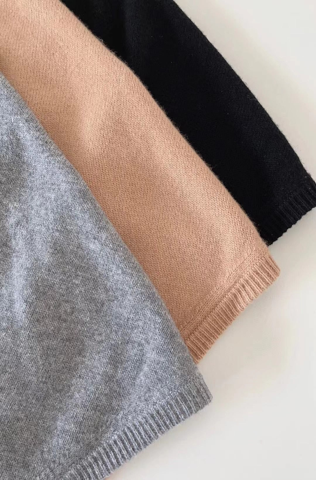 TOT Triangle Wool-Cashmere Scarf