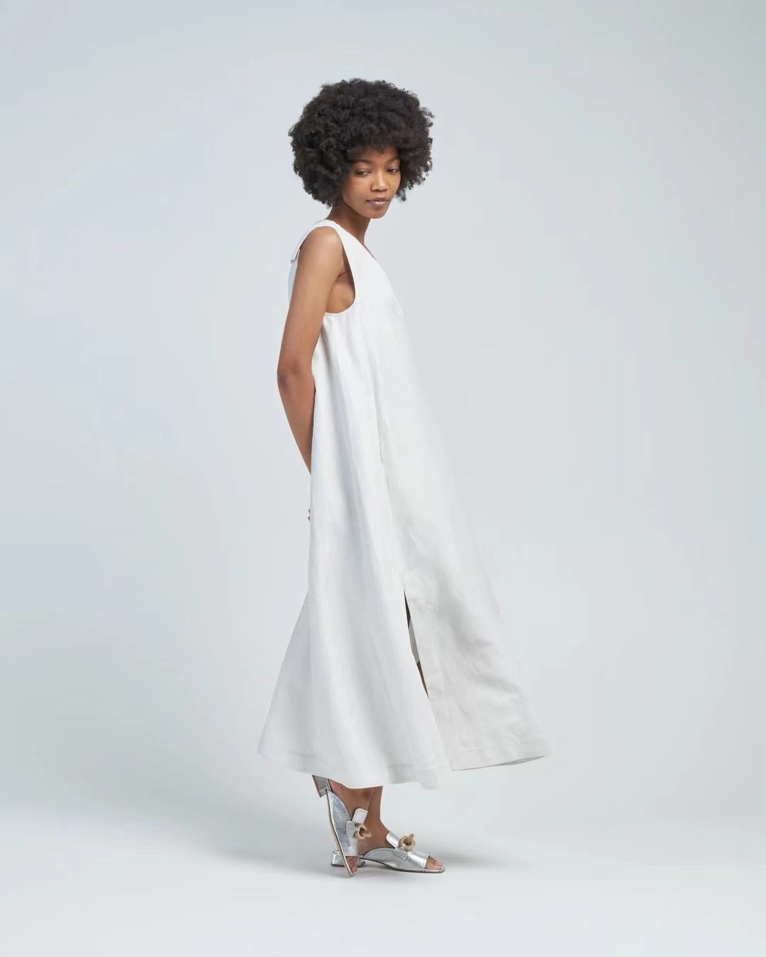 LM Lennox Sleeveless V-Neck | Flutter Sleeve Midi Dress