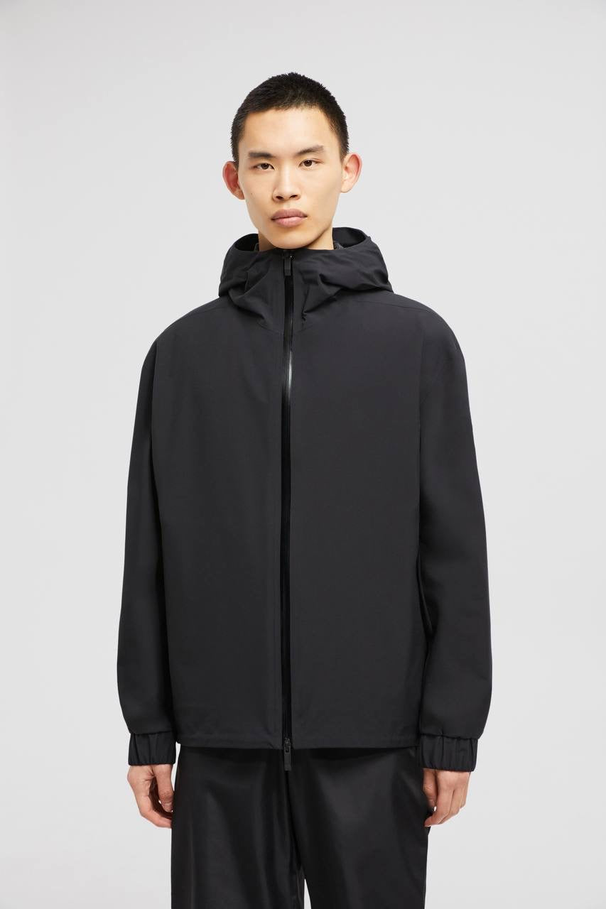 MC Men’s Bise Hooded Water-Repellent Jacket