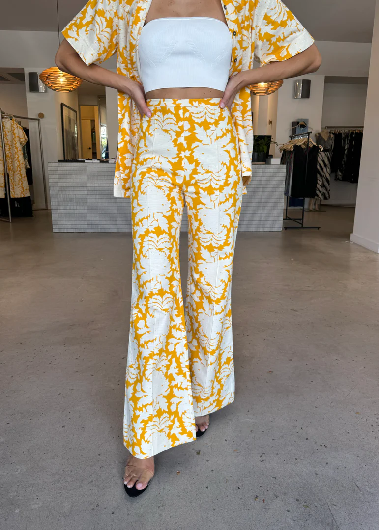 SJ Dulce Short Sleeve Relaxed Shirt | Pintuck Flared Pant | Cotton-Linen Set