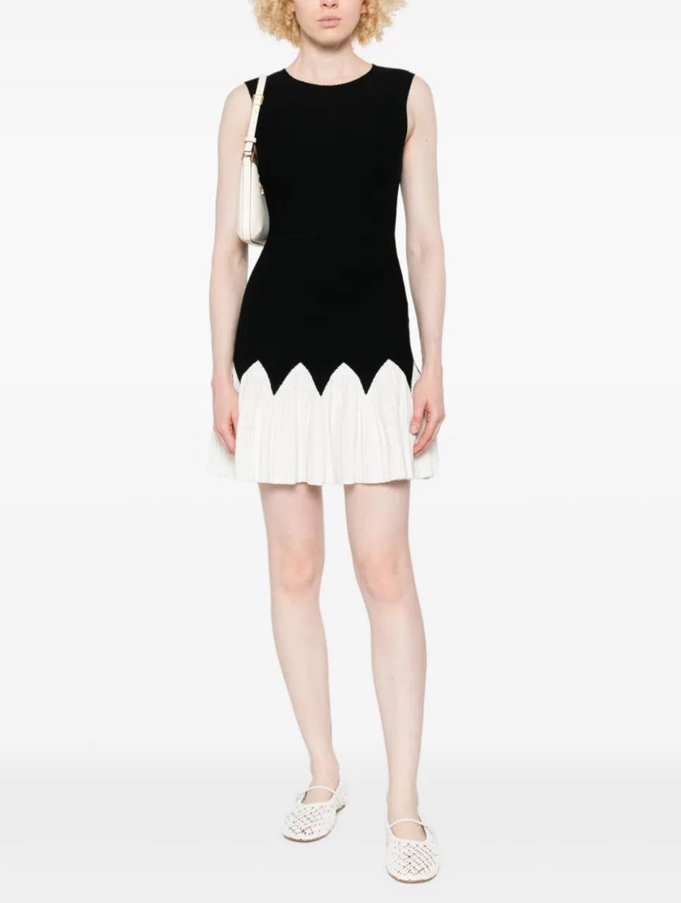 SD Cassie Two-tone Short Knit Viscose-blend Mini Dress