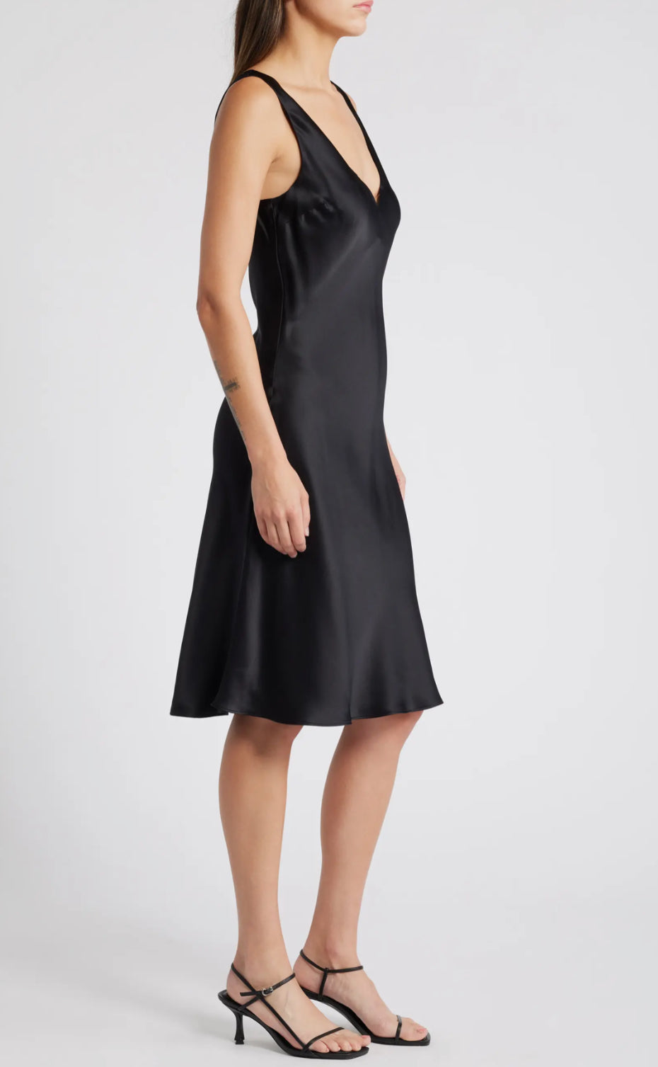 Ref Lila Silk Midi Dress