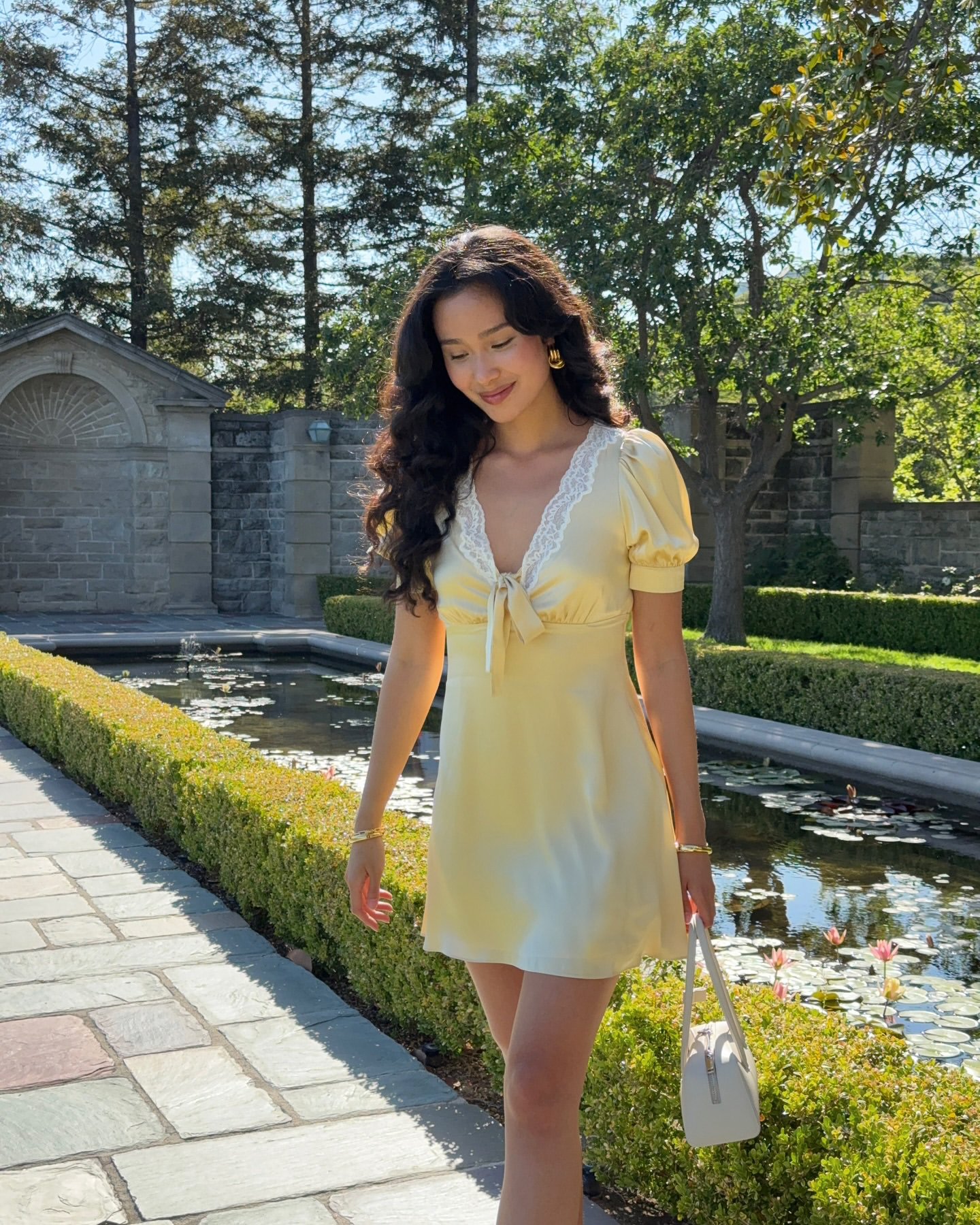 Ref Avin Silk Short Sleeved Mini Dress