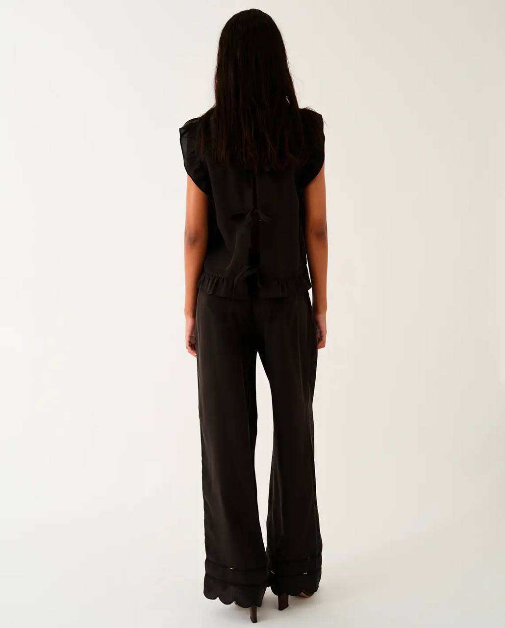 Darling Ruffle Flutter-sleeve Tie Back Top