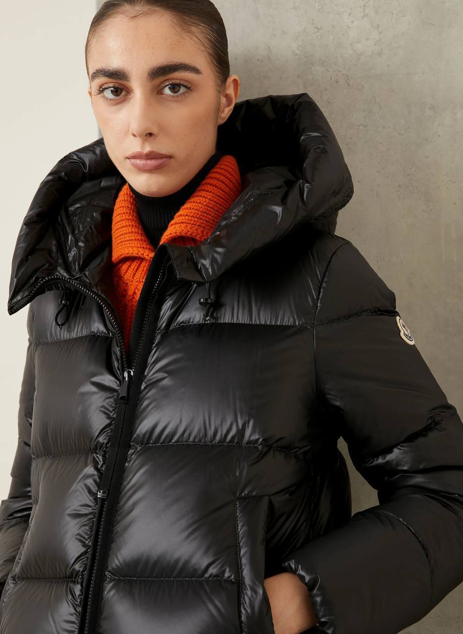 Serittes Hooded Short Down Jacket - Image 21