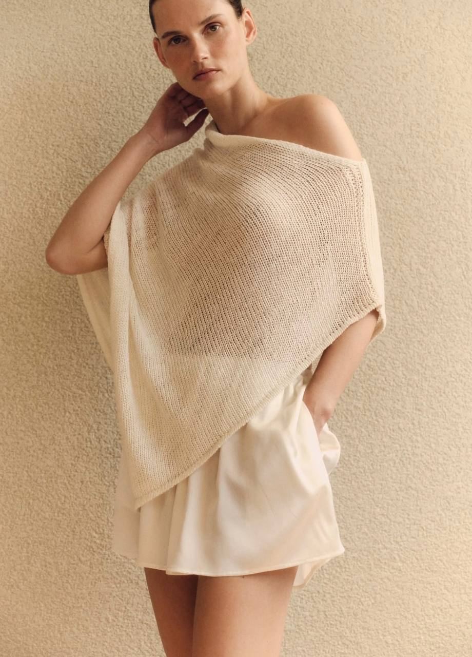 EC: Linen Open Knit Poncho