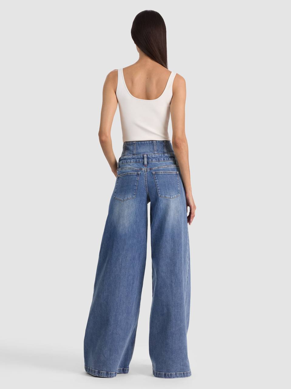 AO Whit Ultra High Button Front Jeans