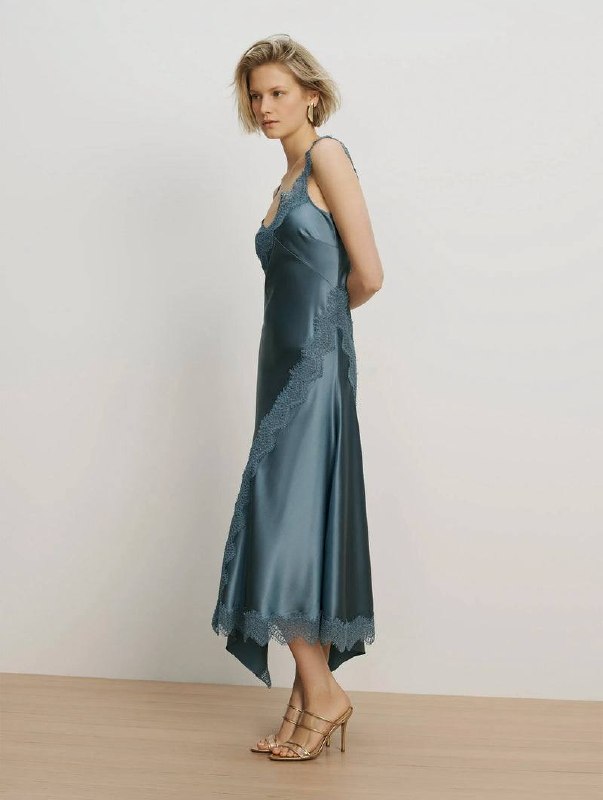 VB Vernon Lace Maxi Dress in Blue Steel