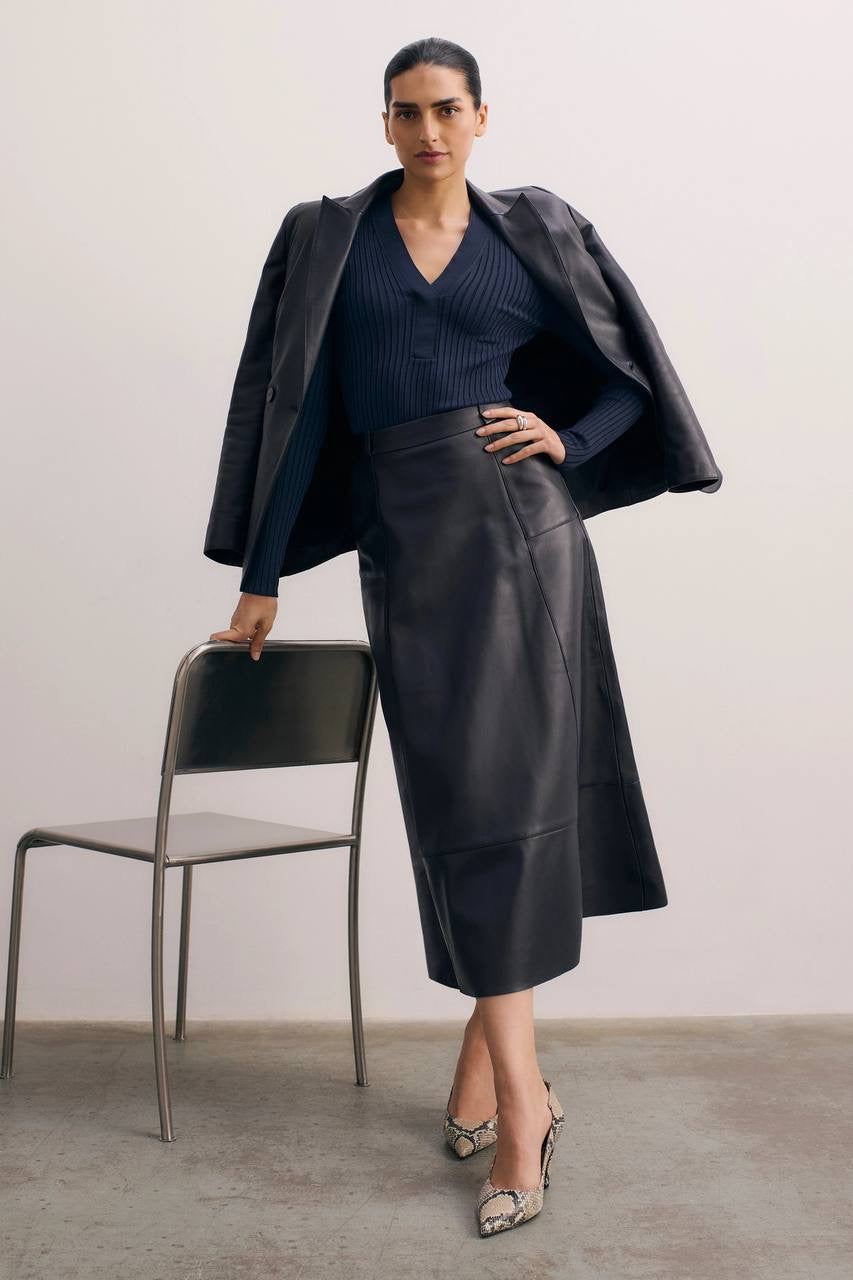 TF Orsett Viscose-blend Stretch Knit Long Sleeve Top in Navy blue
