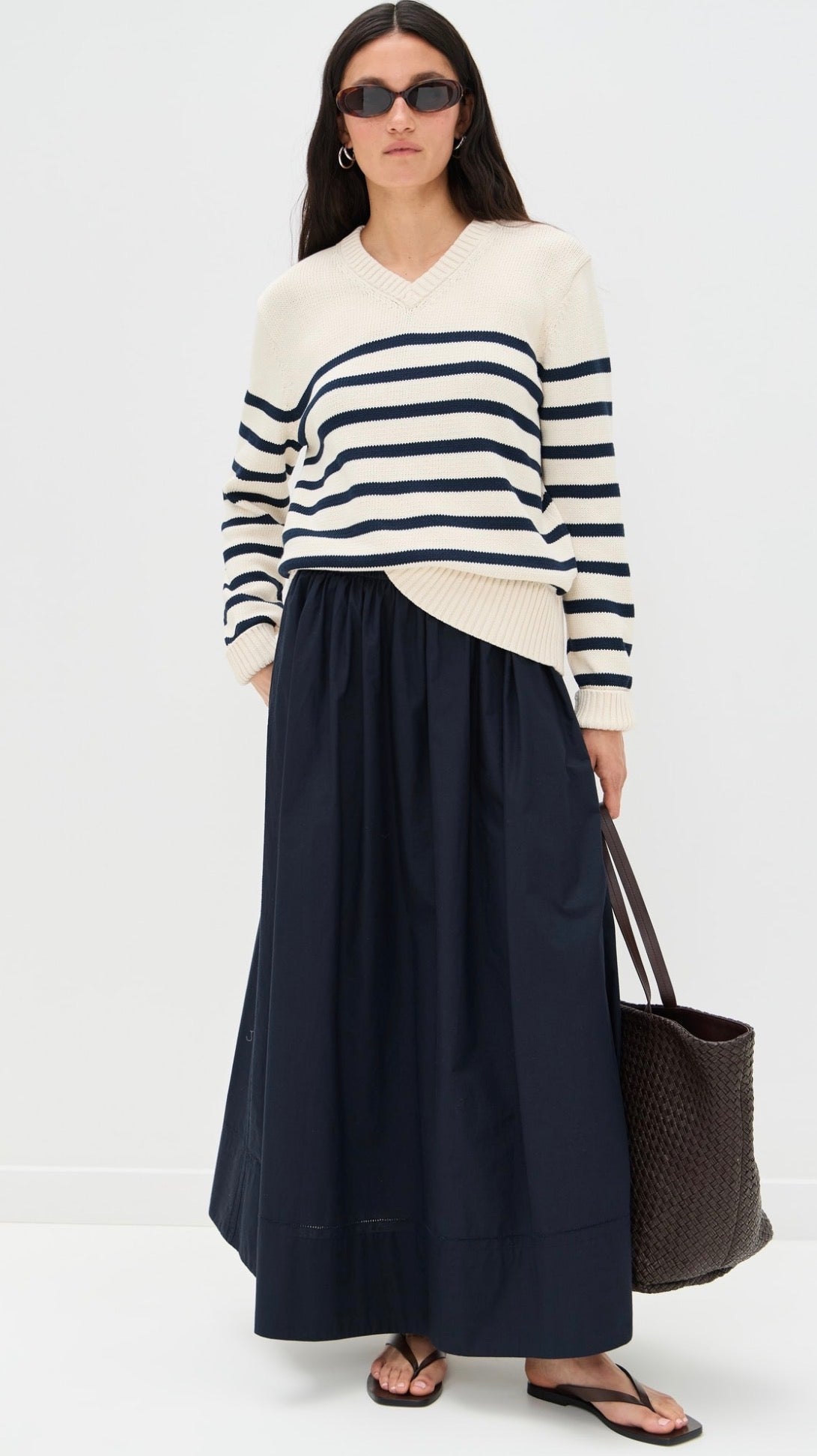 JK Cotton Kate V-Neck Pullover Sweater in Ivory/Navy Stripe