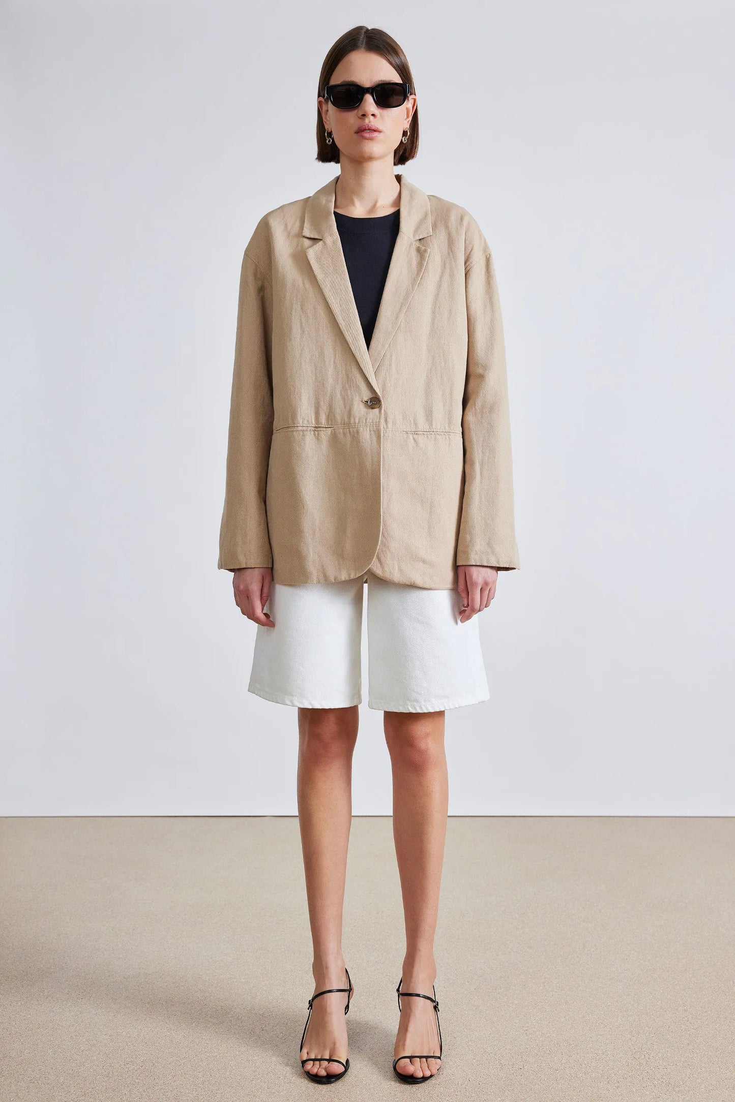 AA Oversized Linen-Cotton Blazer in Desert