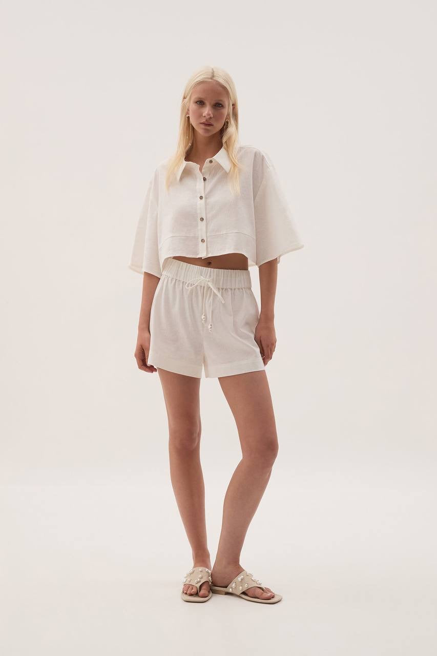 AJ Airlie Relaxed Linen-Cotton Shorts