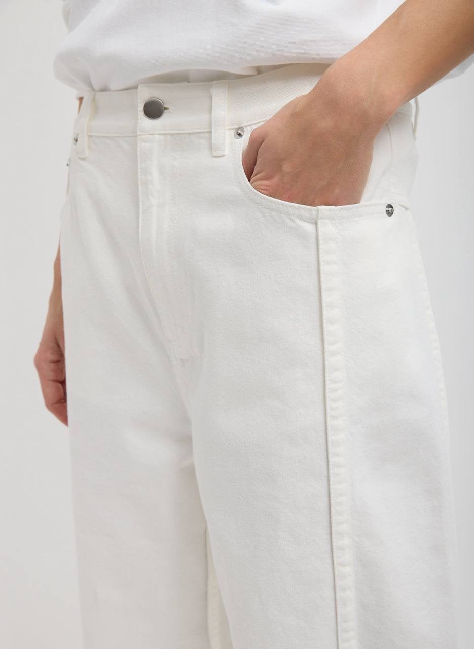 TB Spring Denim Tuck Jeans