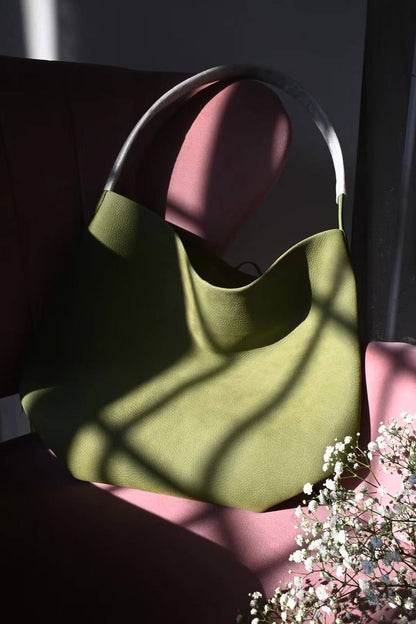 TR N/S Park Tote Bag in Green Nubuck