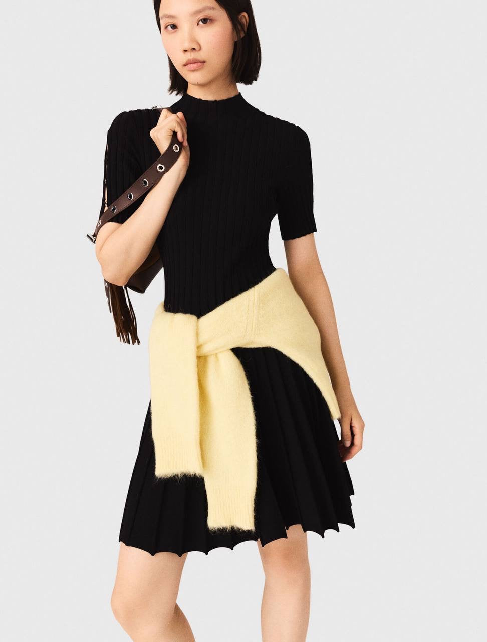 MJ Raffina Viscose-blend Knit Short Sleeve Clover Mini Dress