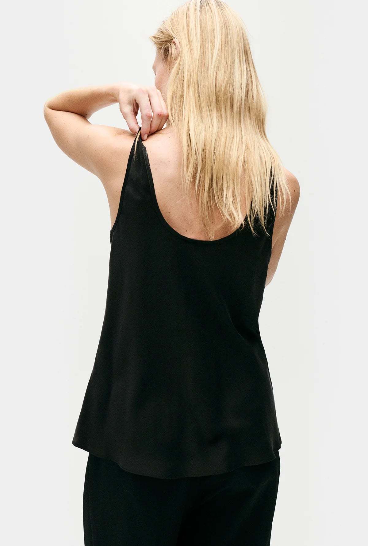 SALE! SL Silk Scoop Neck Tank Top