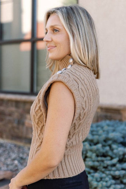 VB Holton Wool Cable Knit Vest