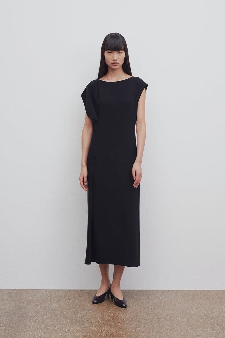 TR Blathine Asymmetric Crepe Midi Dress