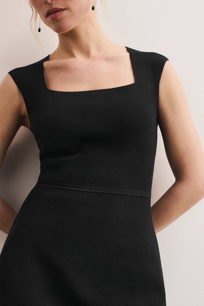 TF Sculpt Knit Auria Dress