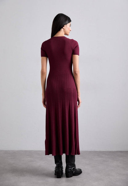 SD Milla Viscose Knit Midi Dress in Navy blue & Wine red