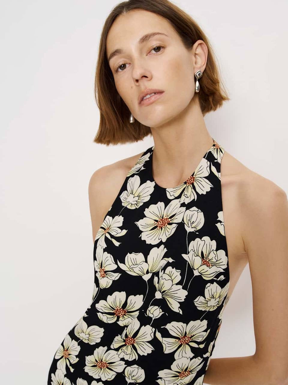 Ref Avielle Viscose Halter Open Back Mini Dress