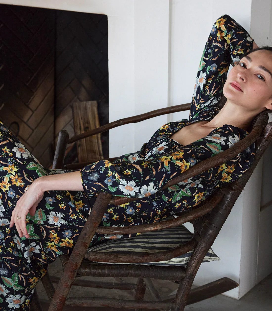 DN Guinevere Long Sleeve Silk-Viscose Midi Dress