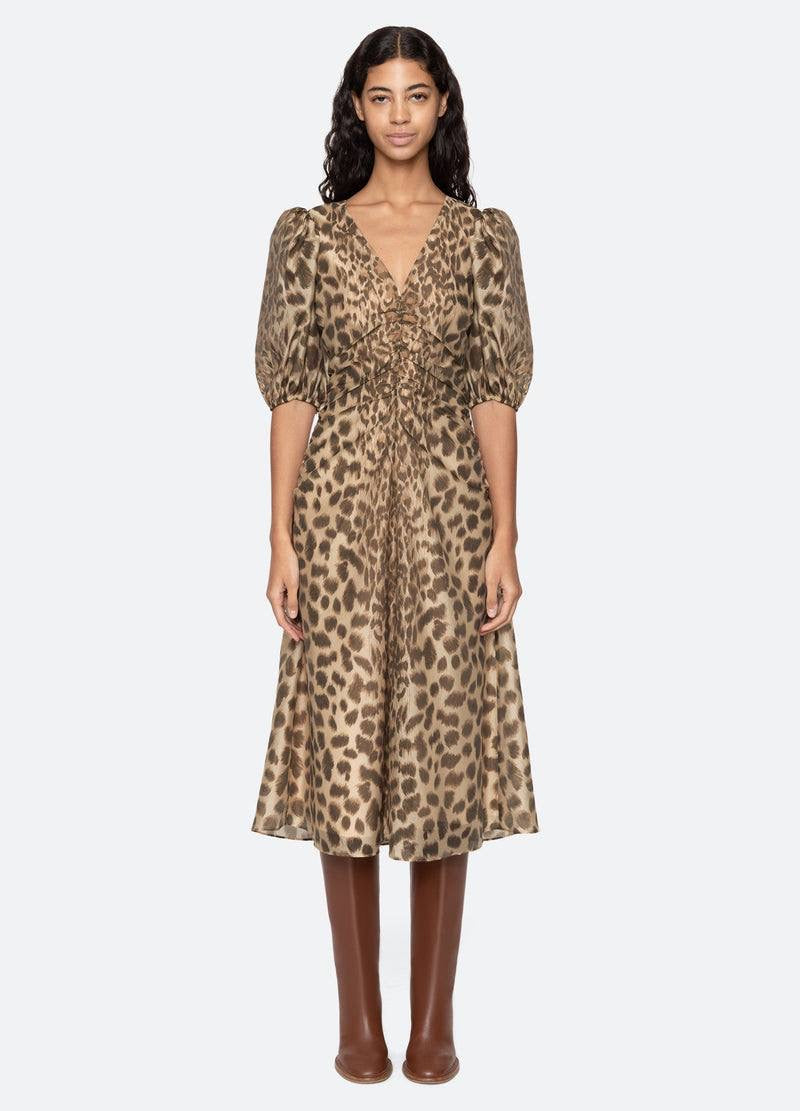 SE Claude Print Puff Sleeve Midi Dress