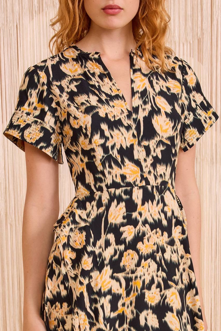 UJ Nadya Viscose Short Sleeve Midi Dress