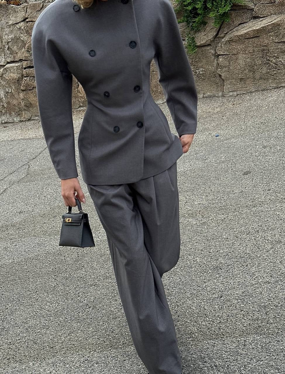 HS The Curvilinear Viscose-Wool Tailored Blazer