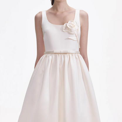 SP Cream 3D Flower Satin Midi Dress