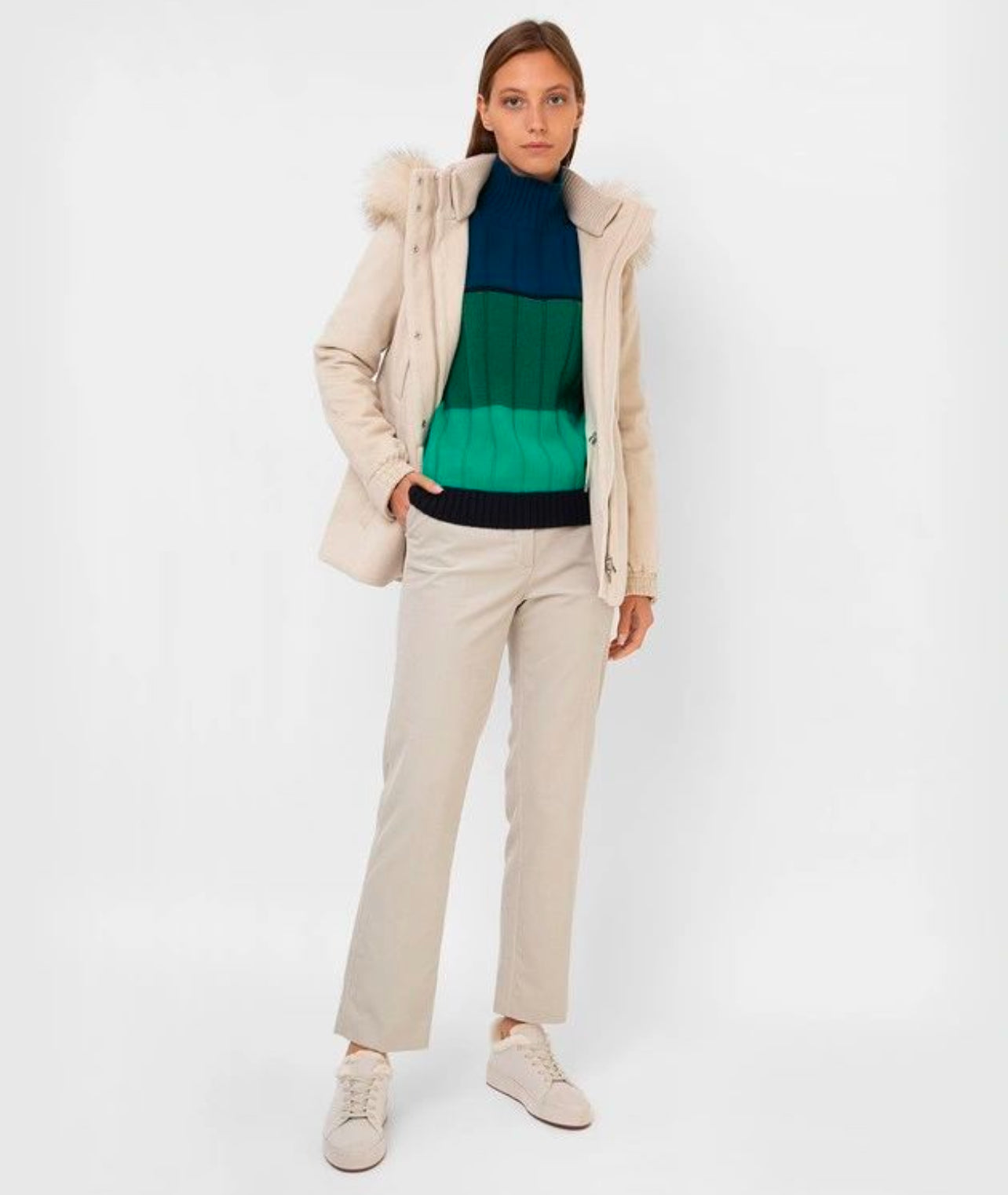 LP Icery Cashmere Short Jacket with Fox Fur Trim