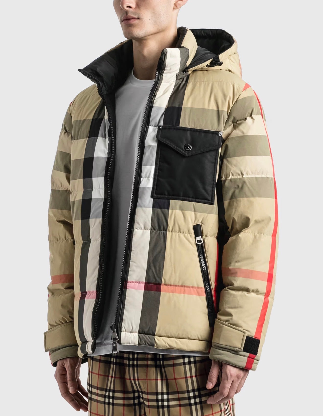 BBR Men’s / Unisex Reversible Check Nylon Puffer Hooded Jacket (Down feather-filled)